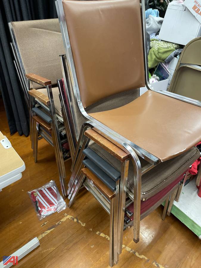 Auctions International Auction Center Moriches UFSDNY 31342 ITEM